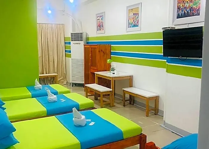 Yuj Pasay Hotel *